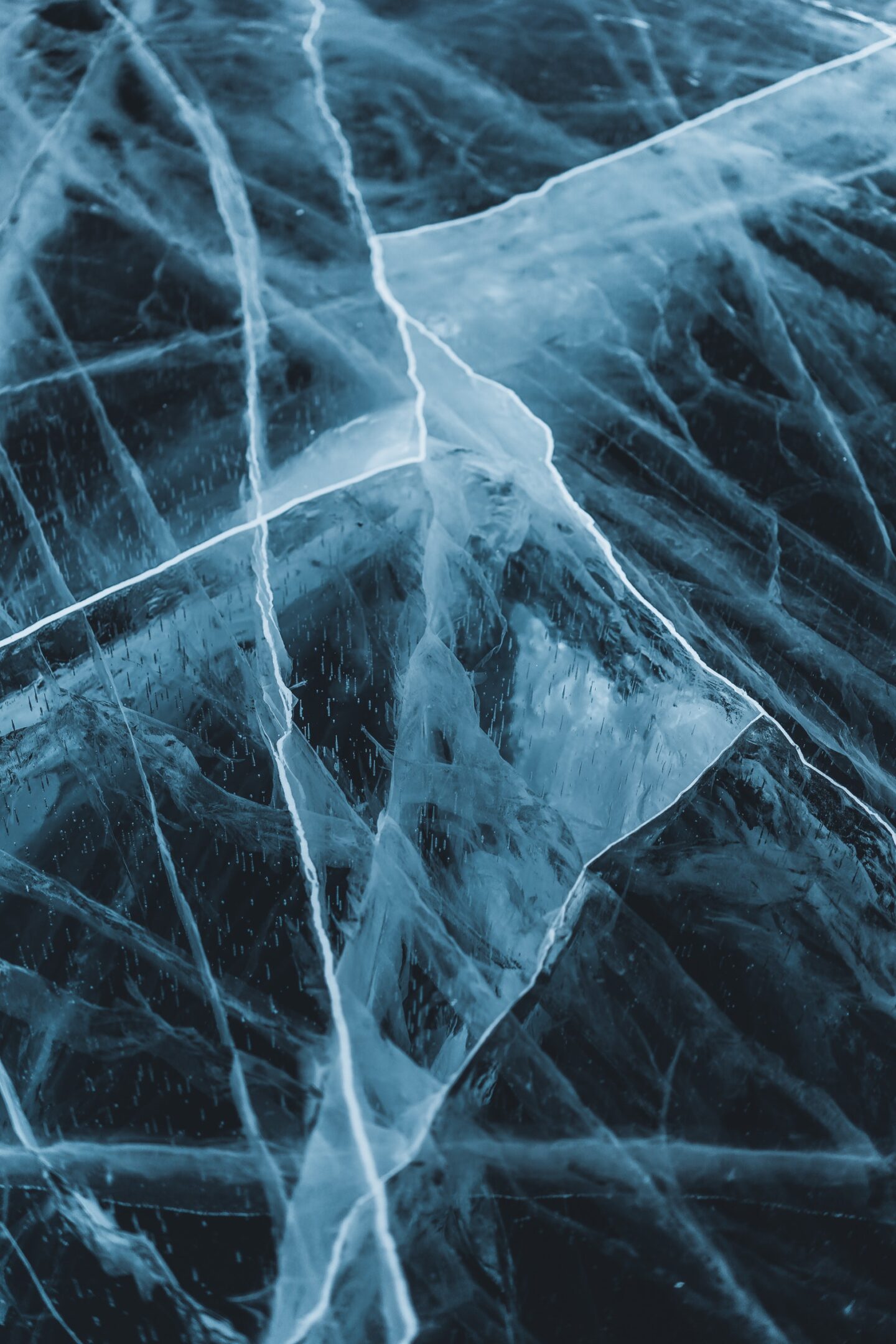 pexels-maksim-romashkin-7108217